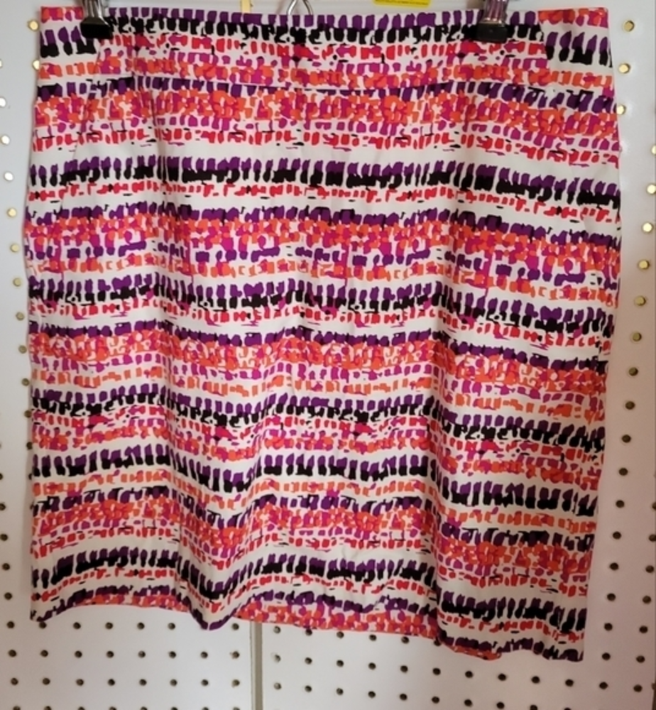 Ann Taylor Madison Skirt size 2P NWOT